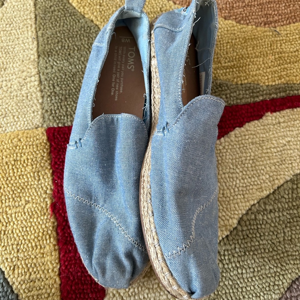 TOMS Deconstructed Alpargata Slip On Chambray Light Blue Casual Shoes Women’s 8
